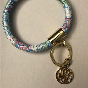 Lilly Pultzer Leatherette Round Key Ring Chain